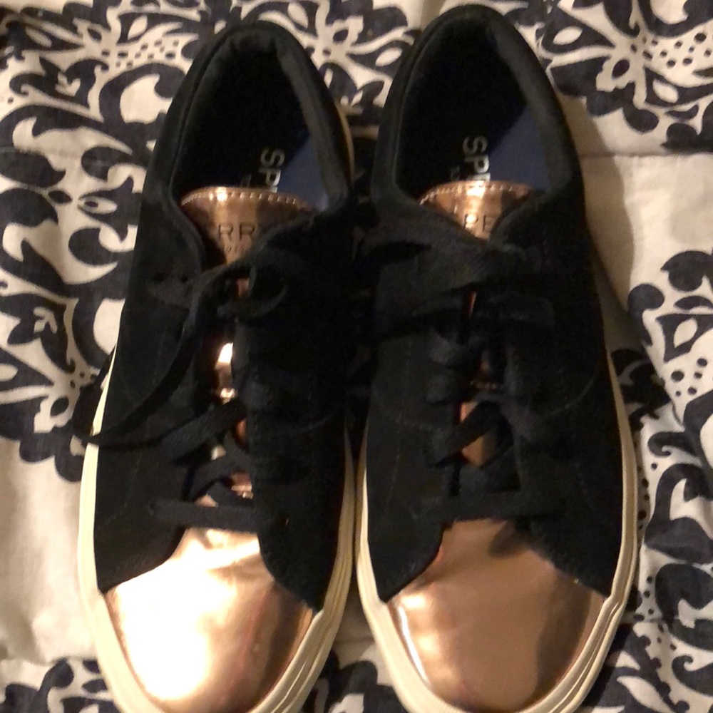 Brand new rose gold custom Sperrys